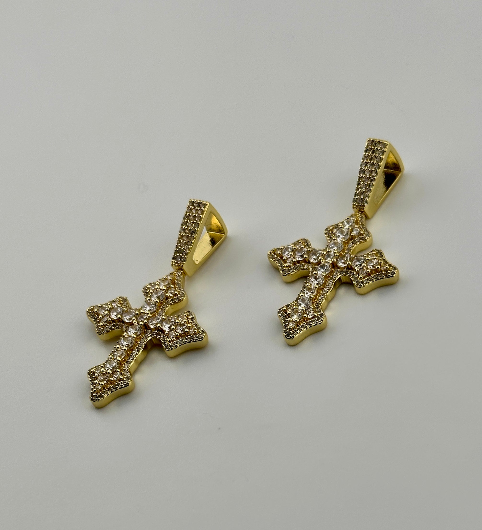 Iced Celtic Cross (Gold)