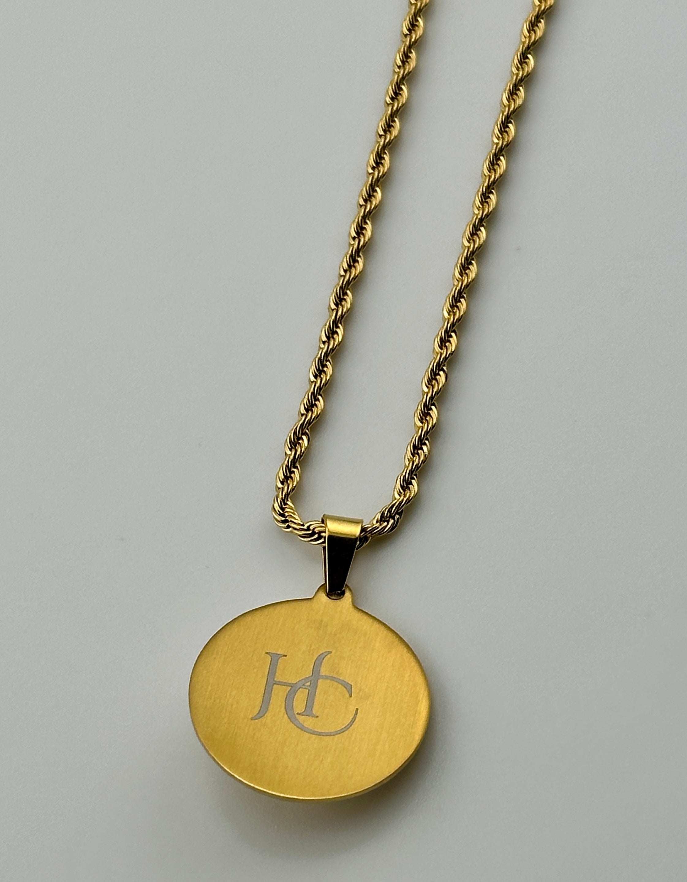 Lion Coin Pendant (Gold)