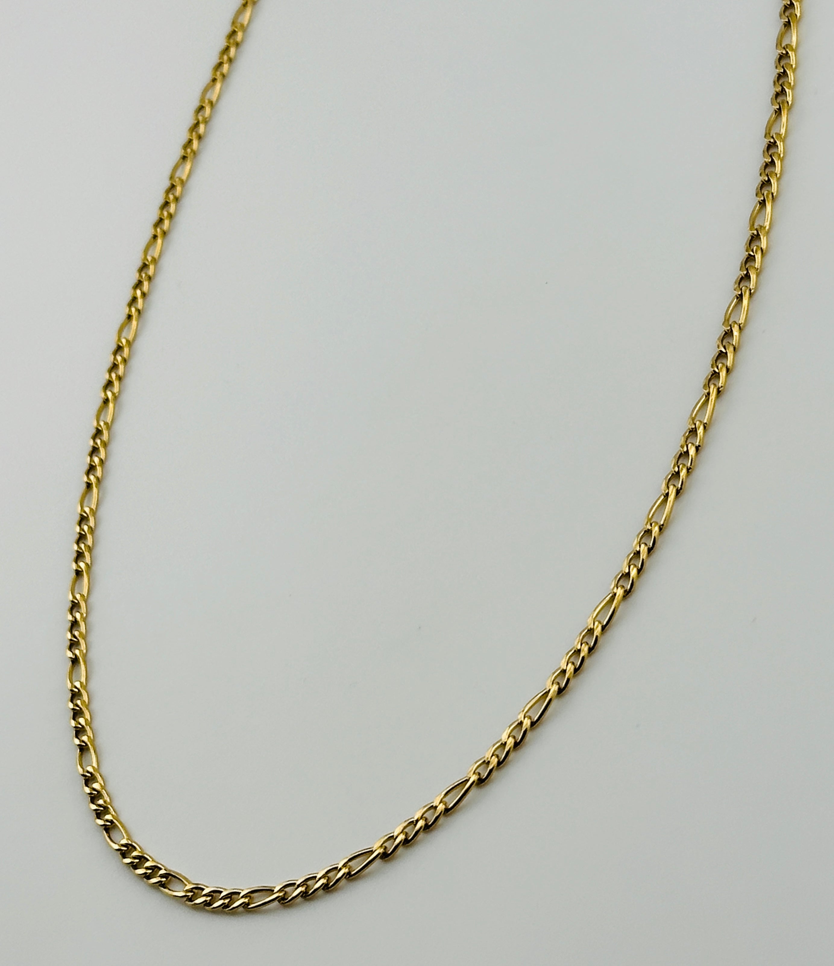 Figaro Gold 3mm Chain