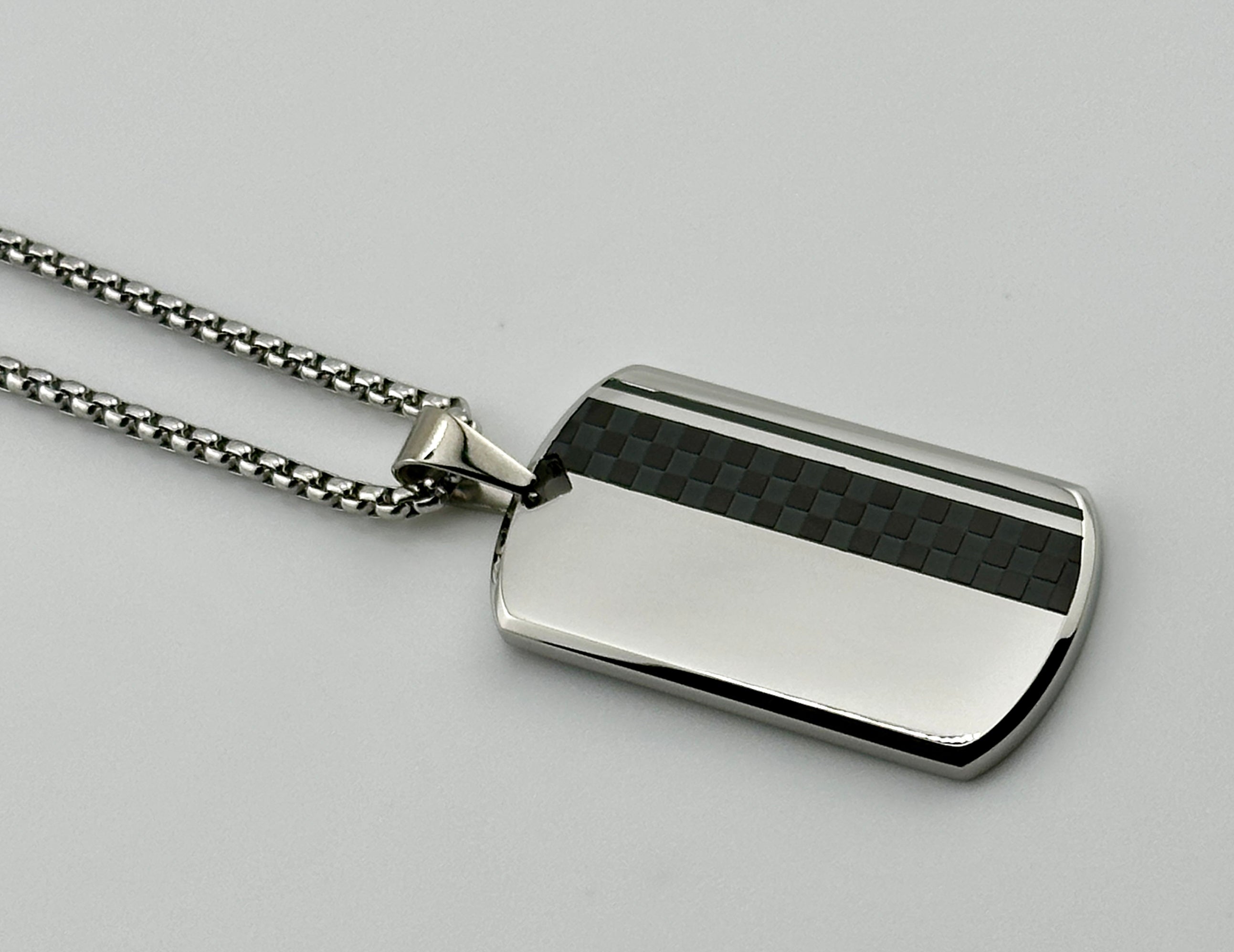 Dog Tag Pendant (Silver)