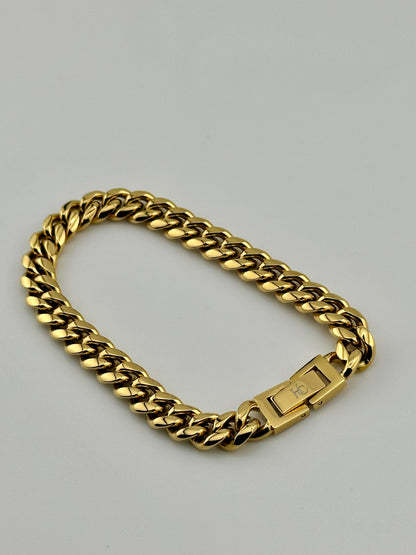 Cuban Link Gold 8mm Bracelet