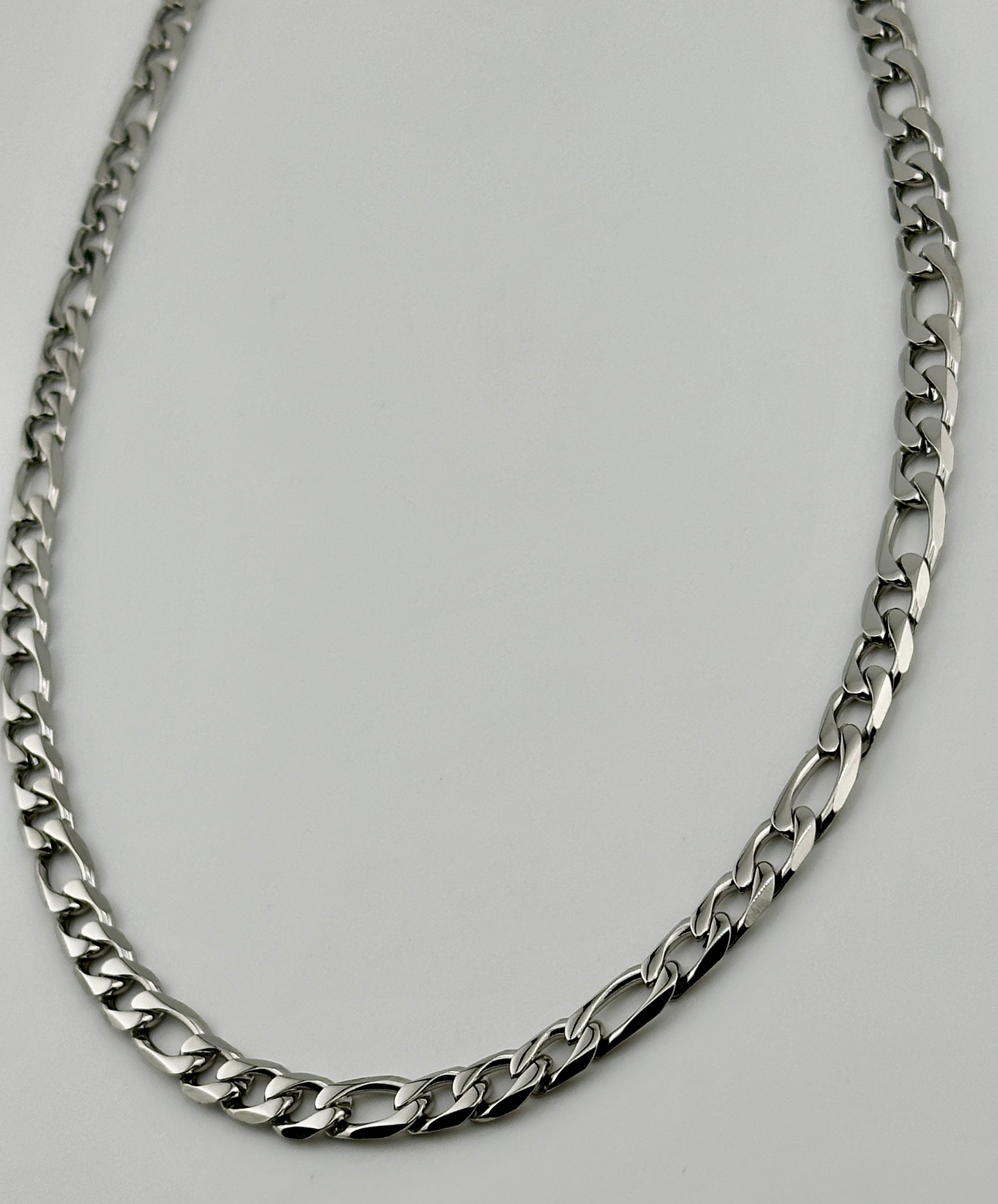 Figaro Silver 8mm Chain