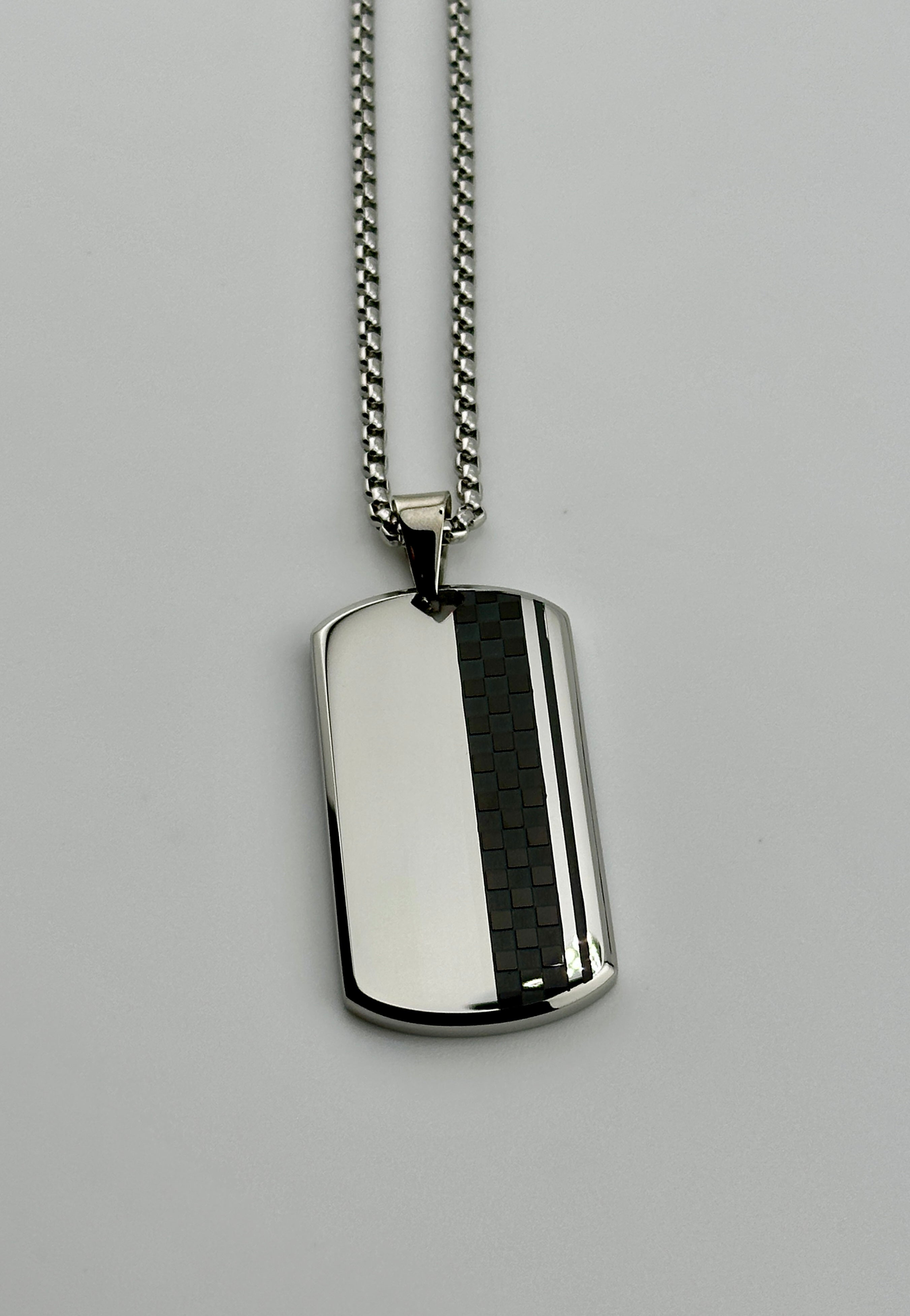 Dog Tag Pendant (Silver)